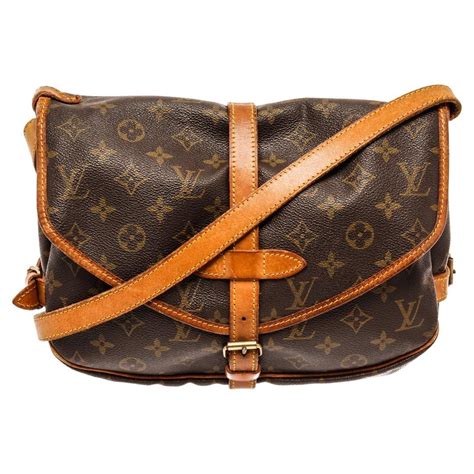 1991 Monogram Saumur 30 crossbody bag 